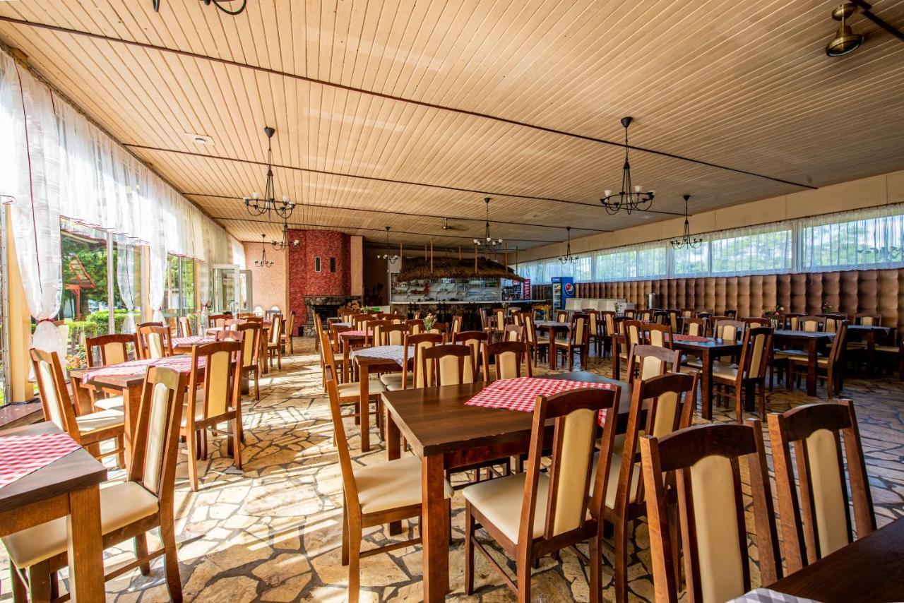 Osrodek Wypoczynkowy Dolomity Hotel Jedwabno Exterior foto